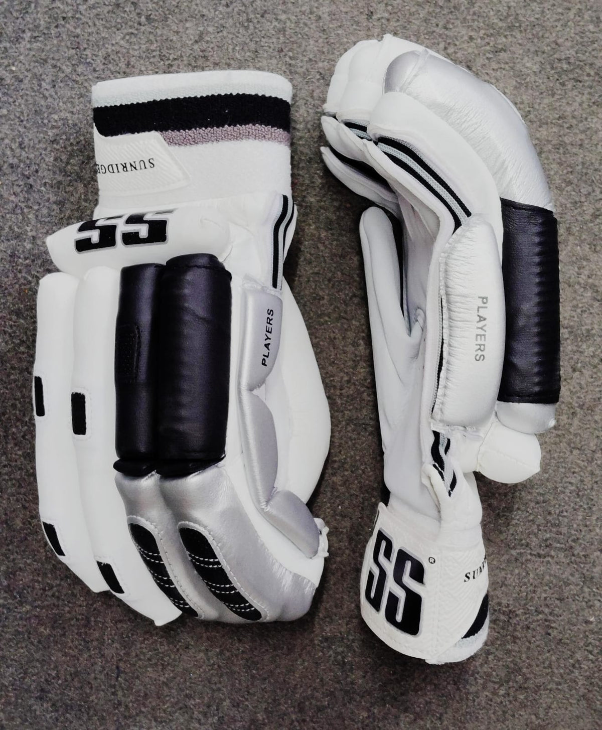 SS Player Edition Batting Glove