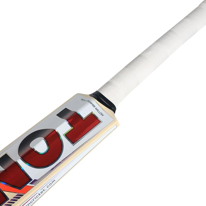 SS kw Master grade 5 kw Kashmir Willow Cricket Bat ( Size: Short Handle,Leather Ball ), Multicolour